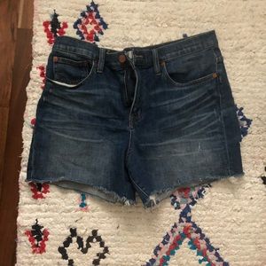 Madewell Shorts - Madewell Highrise Denim Shorts 30 Madewell Shorts - Madewell Highrise Denim Shorts 30